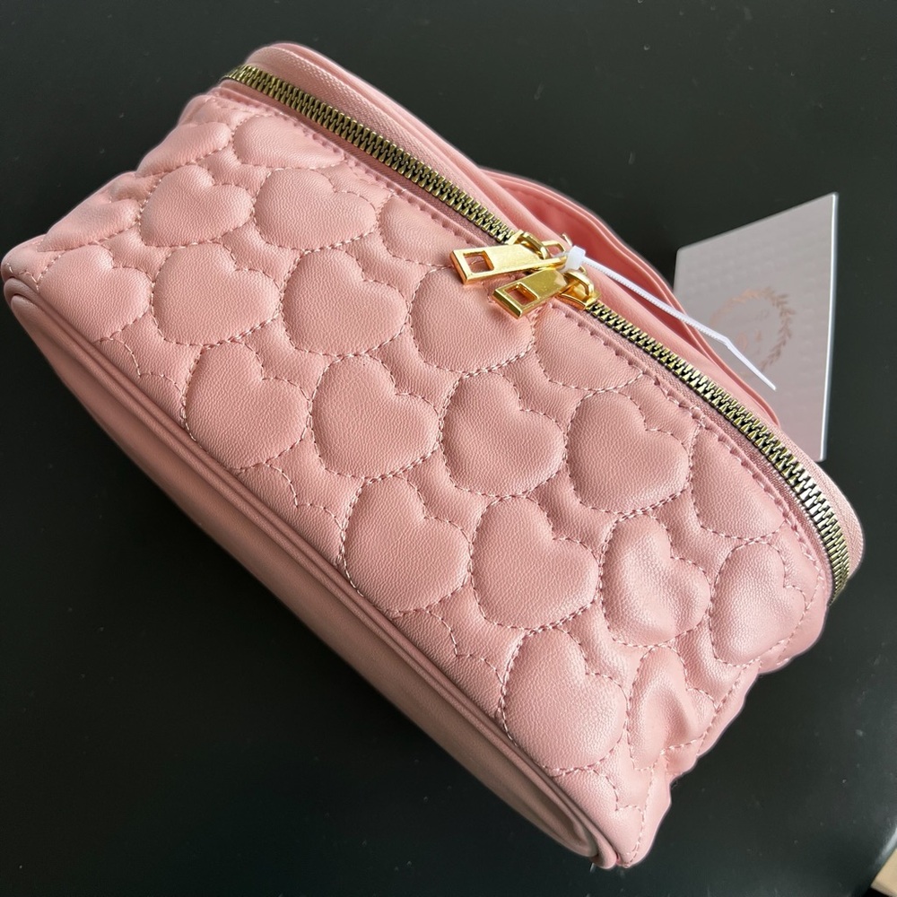 GC Design Pink Heart Cosmetic Bag